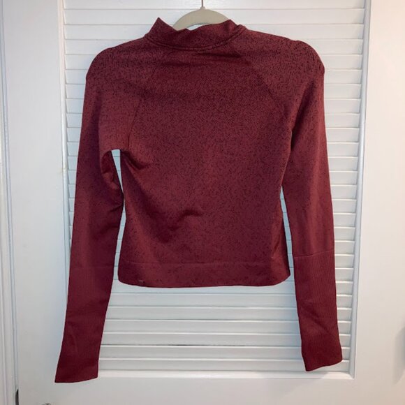 Lululemon Rest Less Cropped Half-Zip, Red and Black Pattern - Size 4 - Picture 7 of 10
